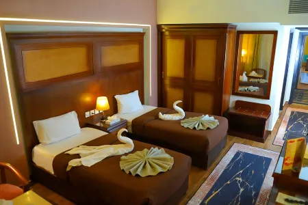 Cleopatra Hotel