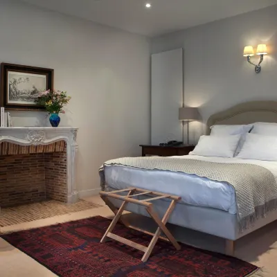 أوتل دي لوندر Hotels near قصر فونتينبلو