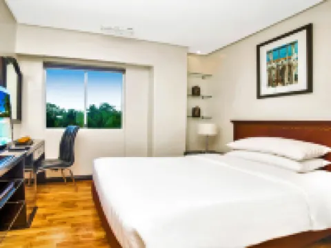 Court Meridian Hotel & Suites Hotels in Subic Bay