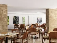 Esperia City Hotel - Pet friendly