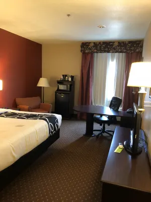 Americas Best Value Inn and Suites Gun Barrel City