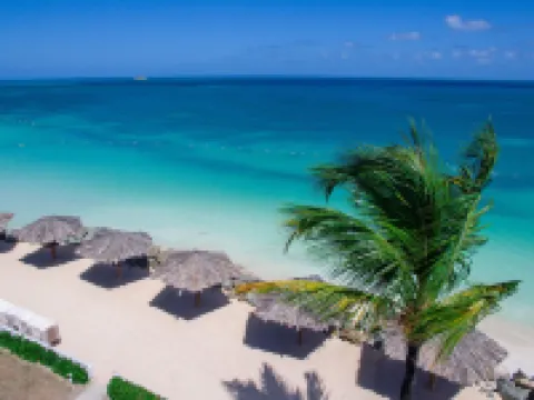 Dickenson Bay Oasis at Antigua Village Hotels in Dickenson Bay