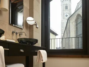 Do & CO Hotel München