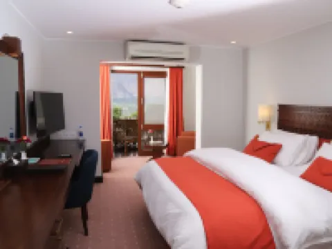 ギルギット セレナ ホテル ギルギットのホテル