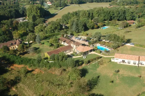 Hotel le Mas de Castel - Piscine Chauffee