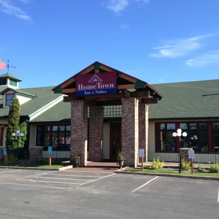 HomeTown Inn and Suites Belle Plaine