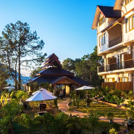 Dream Mountain Resort
