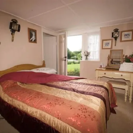 Kates Farm Bed and Breakfast