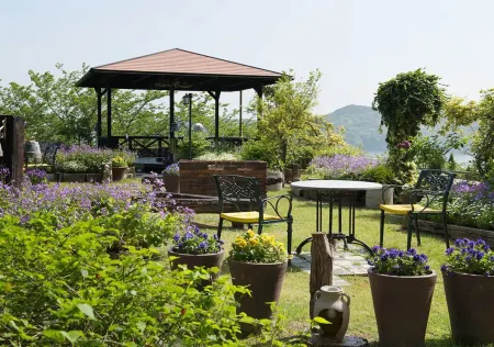 Ryoso Uminocho Отели рядом с достопримечательностью «Meotoiwa Front Approach»