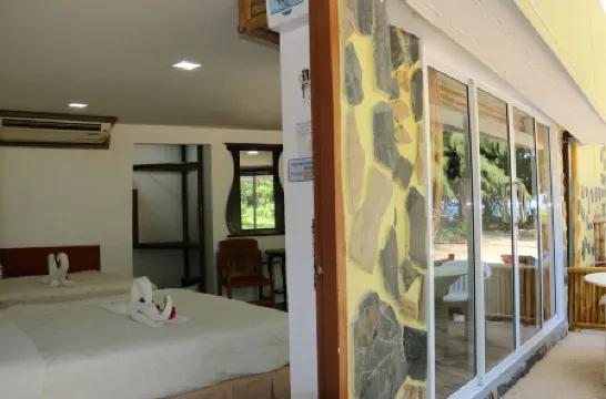 Ruan Mai Naiyang Beach Resort