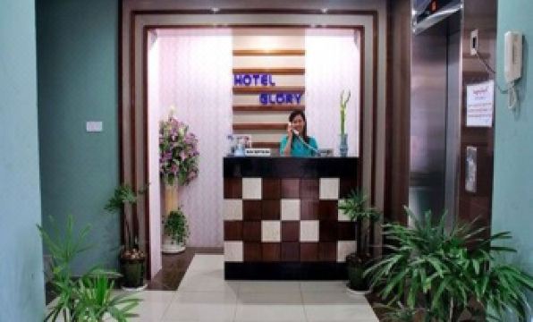 Hotel Glory