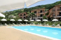 Residence Pietre Bianche Aparthotel Hotel a Pizzo