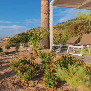 Residence Pietre Bianche ApartHotel