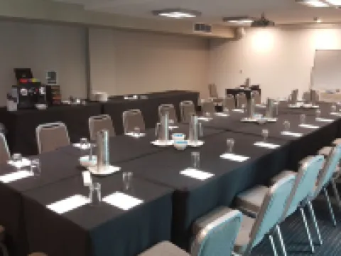 バイブ ホテル ダーウィン ウォーターフロント ダーウィンのホテル