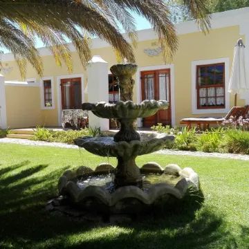 Saxe-Coburg Lodge
