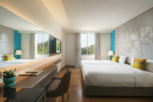 Ibis Styles Siem Reap - parking