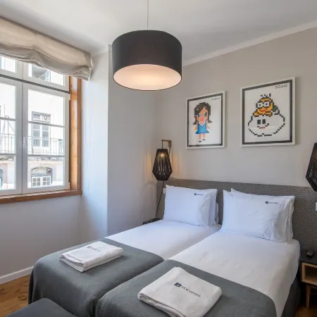 Urbano FLH Hotels Lisboa Отели рядом с достопримечательностью «Лиссабонский собор»