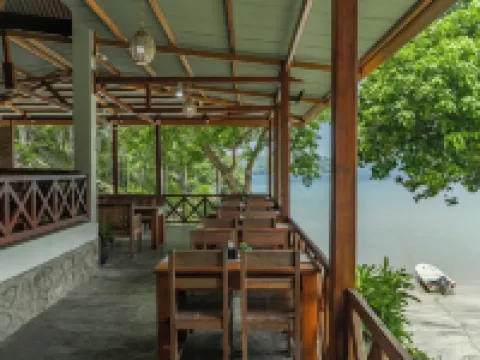 The Hawk's Nest Resort Hotels in Sabang City