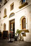 Adelphi Boutique Hotel