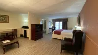Royal Inn & Suites