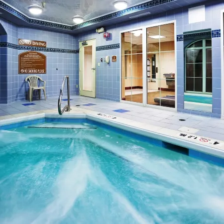 Holiday Inn Express & Suites ASHEVILLE SW - OUTLET CTR AREA by IHG