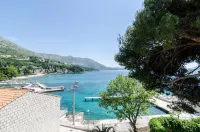 Guest House Daniela - con vistas al mar