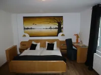 Hotel DreiKönig & Restaurant See-Gourmet Hotels in Immenstaad am Bodensee