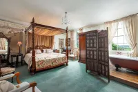 Compton House -  Holiday Villas