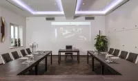 Höll am Main فنادق في راونهايم