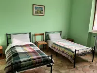 Casa T Bed and Breakfast & Home Restaurant di Tacchino Simone Hotel in zona Big bench "MOO"