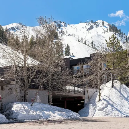 Red Wolf Lodge at Olympic Valley