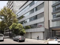 Suites Melchor Ocampo โรงแรมใกล้ปราสาทชาปุลเตเปค