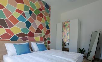 Avantgarde Apartments