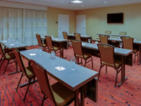 Residence Inn Springfield Chicopee チコピーのホテル