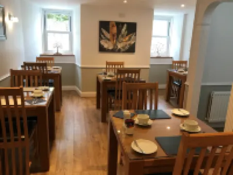 Meadhon Guest House Hotels in Jedburgh