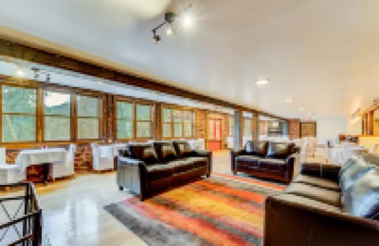 Green Mountain Falls Lodge