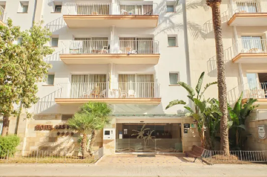 Hotel Dwo les Palmeres