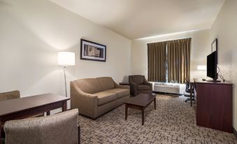 Cobblestone Hotel & Suites - Victor