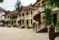 Smiles Beach Hotel