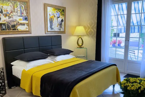 Chambre d'Hotes "Les Volets Bleus" - Villa l'Olivier côté Mer