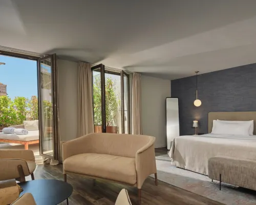 Sant Jaume Design Hotel Hotels near La Rambla