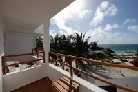 Hotel & Beach Club Ojo de Agua - Ocean View