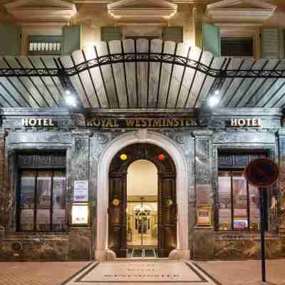 Hôtel 3 étoiles Royal Westminster - Menton - Vacances Bleues Hotel Exterior