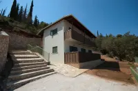 Lefkas Petra - Mountain view