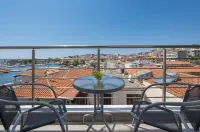 Sunshine Apartments - Sea View
