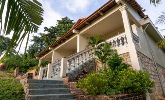 Sea Sense Resort