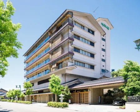 Tachibana Shikitei Hotels in Kaga