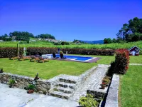 Enoturismo Lagar de Costa Hotels in O Salnes