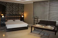 Avan Plaza Hotel Hotels in Garni