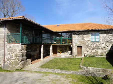 Casa Rural Rectoral de Candás Отели в г. Лимия